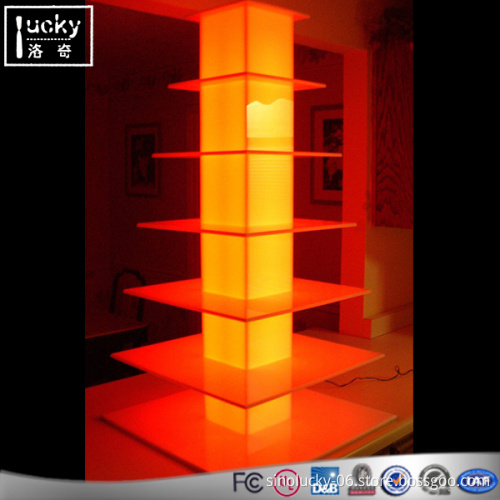 Holds 20 dozen cupcakes and stands 45" high